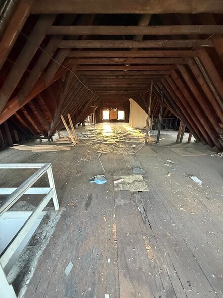 More Photos Of 924 S 19th St, Milwaukee Apartments For Sale