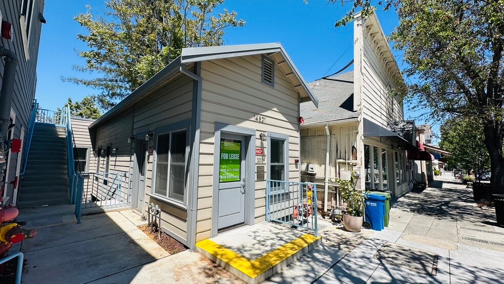 More Photos Of 14521 Big Basin Way, Saratoga General Retail For Lease