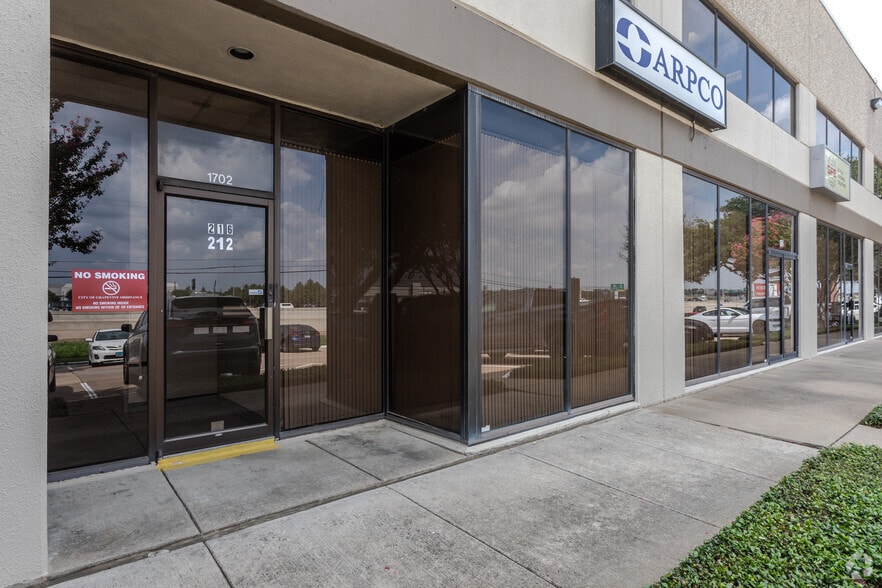 More Photos Of 1702 Minters Chapel Rd, Grapevine Research And Development For Lease