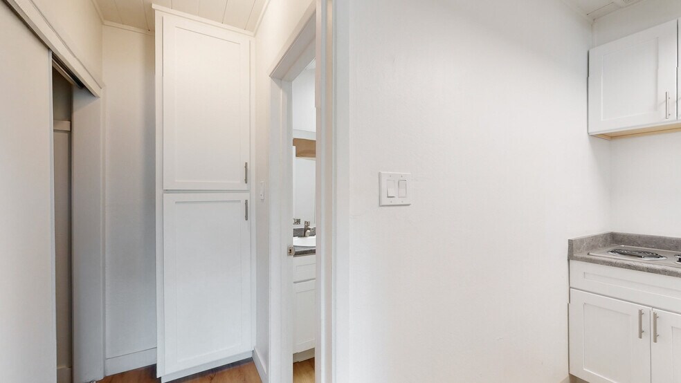More Photos Of 390-406 Woodland Ave, San Rafael Apartments For Sale