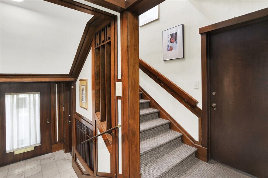 More Photos Of 2408 Van Buren Ave, Ogden Office Residential For Sale