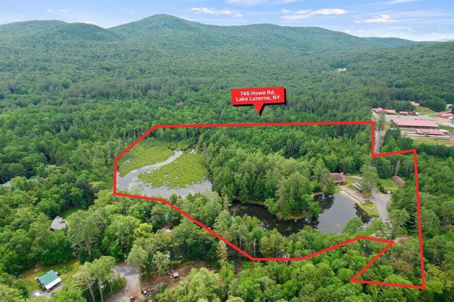 More Photos Of 746 Howe Rd, Lake Luzerne Hotel For Sale