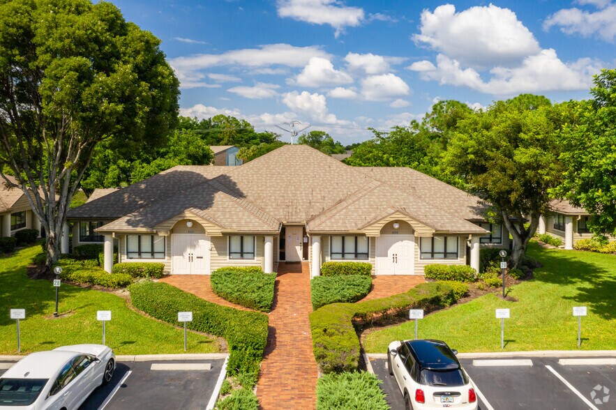 Primary Photo Of 12535 New Brittany Blvd, Fort Myers Coworking Space