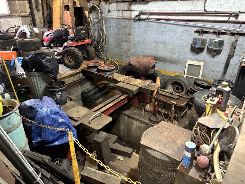 More Photos Of 714 River Ave, Emlenton Warehouse For Sale