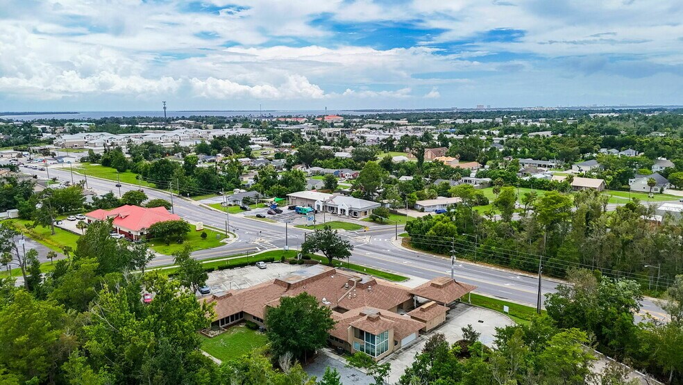More Photos Of 1600 Jenks Ave, Panama City Medical For Sale