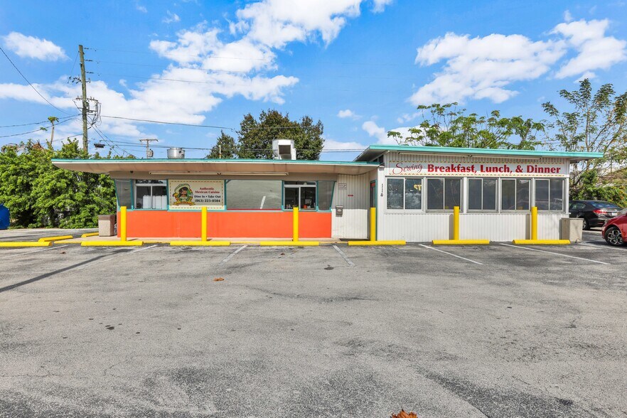 More Photos Of 114 Central Ave, Lake Wales Freestanding For Sale