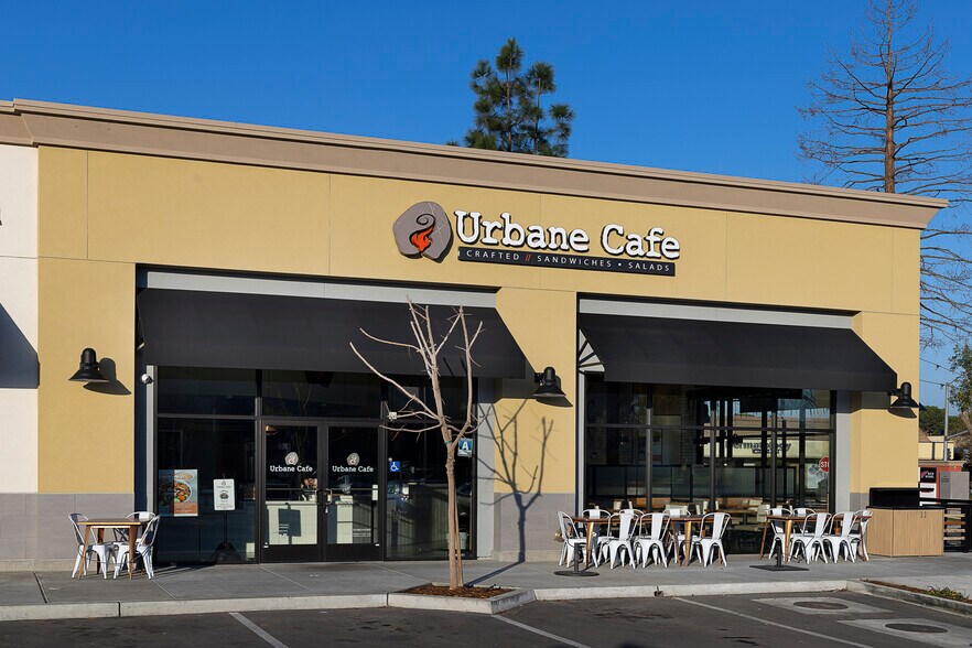 More Photos Of 5190 Stockdale Hwy, Bakersfield General Retail For Lease