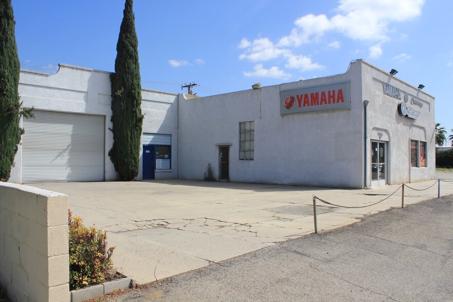 More Photos Of 9770 Foothill Blvd, Rancho Cucamonga Auto Dealership For Lease