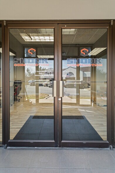 More Photos Of 2765 Albright Rd, Kokomo Office For Sale