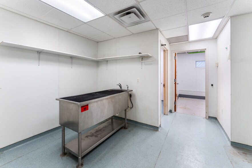 More Photos Of 600 Kennedy Blvd, Union City Apartments For Lease