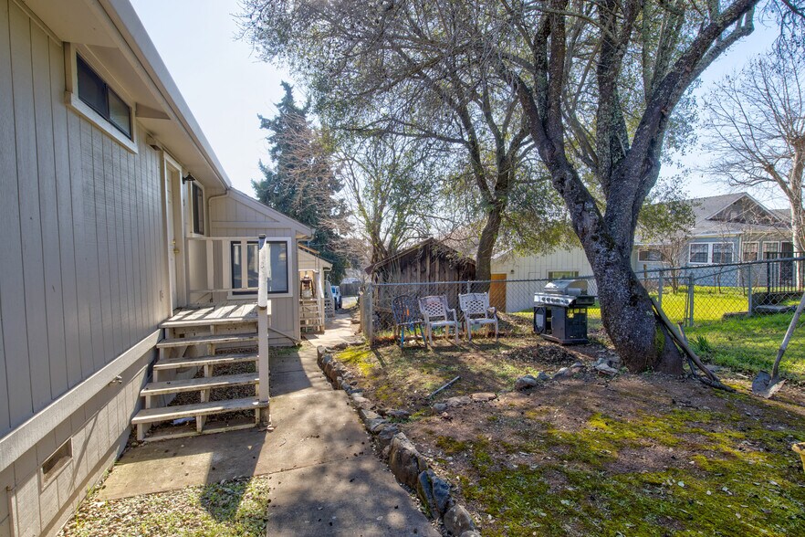 More Photos Of 9363 Landrum St, Plymouth Apartments For Sale