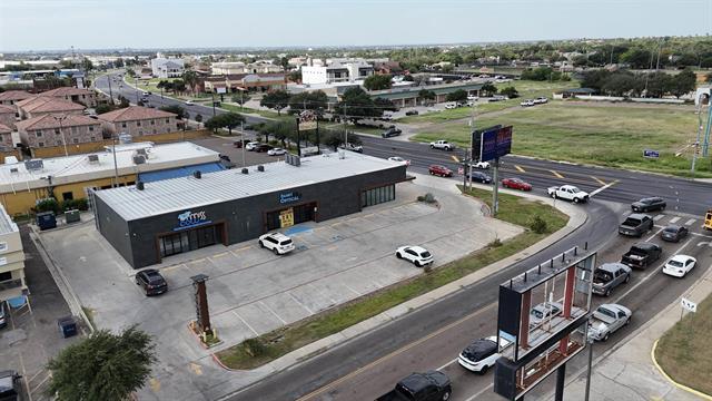 Primary Photo Of 1401 Jacaman Rd, Laredo General Retail For Lease