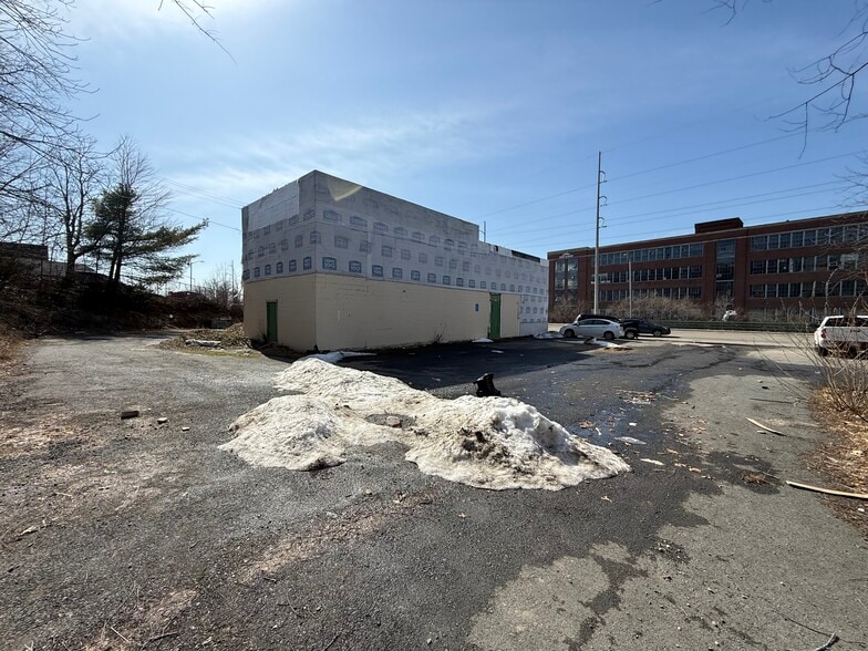 More Photos Of 342 W Boylston St, Worcester Freestanding For Sale