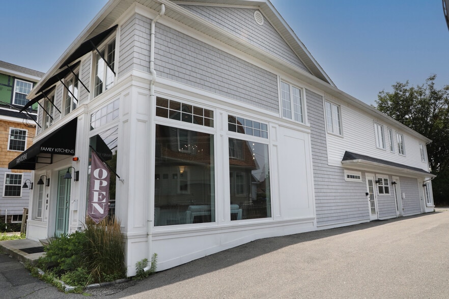 More Photos Of 487 Humphrey St, Swampscott Office For Sale