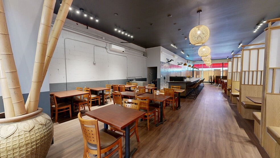 More Photos Of 355-357 Grand Ave, Oakland Storefront Retail Office For Lease