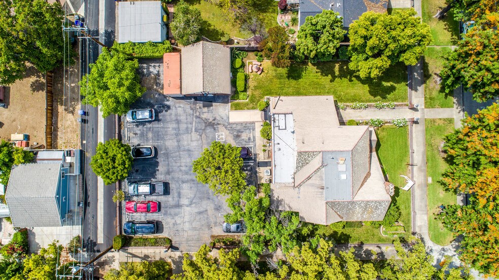 More Photos Of 592 N Euclid, Upland Office For Sale