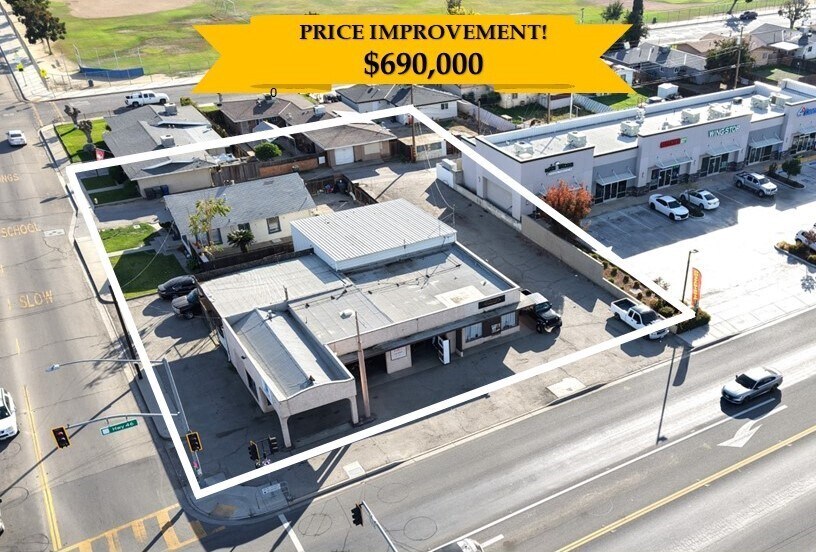 More Photos Of 1311 Highway 46, Wasco General Retail For Sale