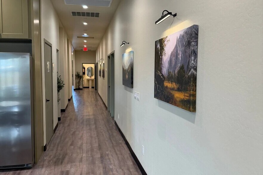More Photos Of 16020 N 37th St, Phoenix Assisted Living For Sale