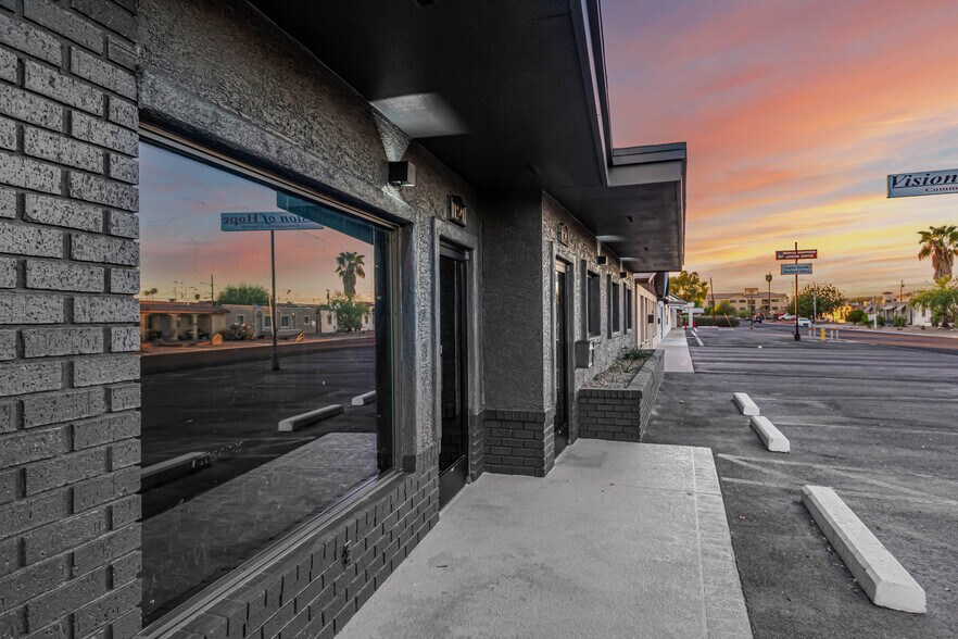 More Photos Of 11201 W Nevada Ave, Youngtown Medical For Lease