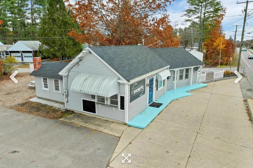 Primary Photo Of 421 N Main St, Franklin Restaurant For Sale