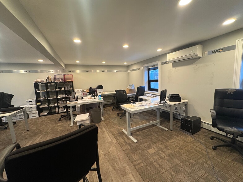 More Photos Of 740 Broadway, Amityville Office Residential For Sale
