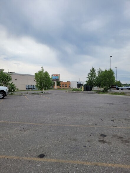 More Photos Of 410 Merhar Ave, Fairbanks Storefront For Lease