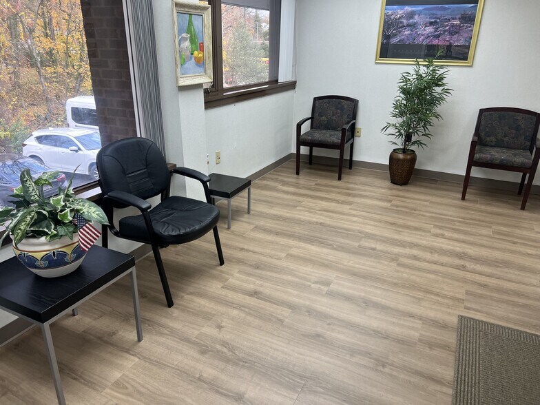 More Photos Of 8118 Old York Rd, Elkins Park Medical For Lease