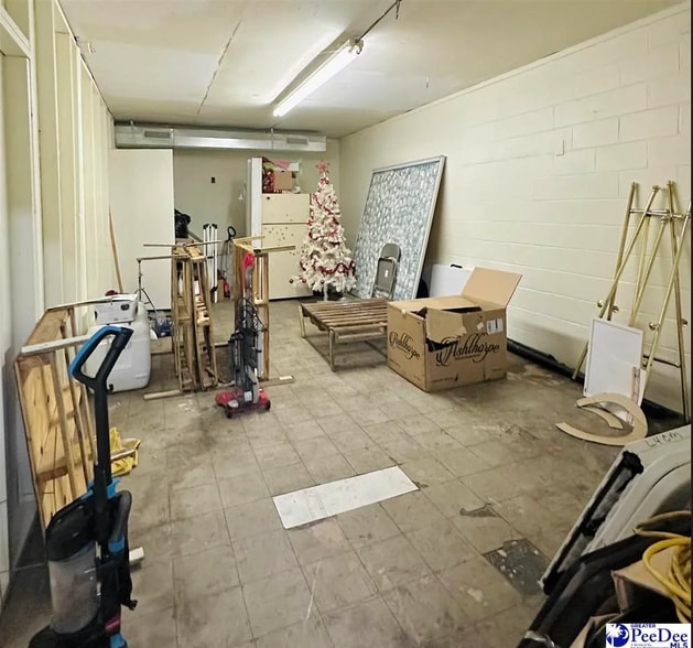 More Photos Of 1007 Highway 301, Dillon Flex For Sale