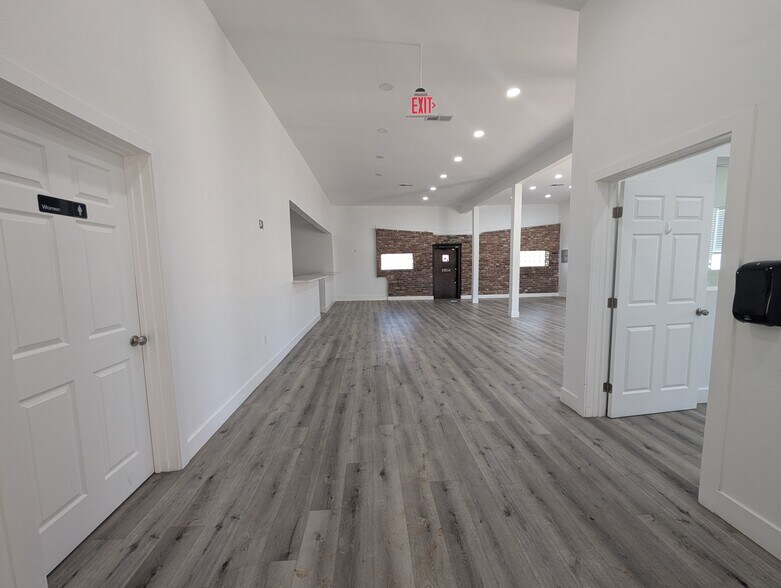 More Photos Of 2368 Pacheco Blvd, Martinez Storefront Retail Office For Sale