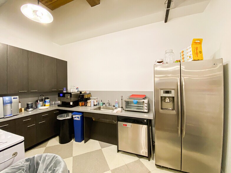 More Photos Of 1101 Haynes St, Raleigh Office For Lease
