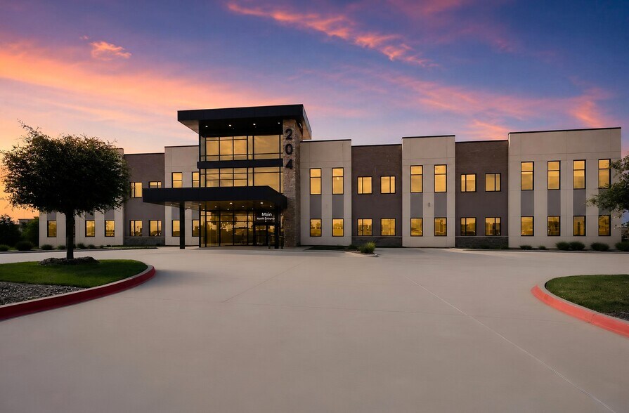 More Photos Of 204 Medical Dr, Sherman Medical For Lease