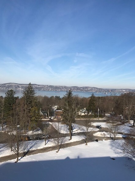 More Photos Of 90 N Broadway, Irvington Office For Lease