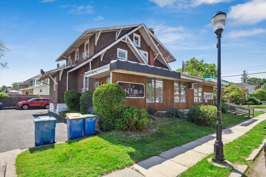 More Photos Of 86 N Gaston Ave, Somerville Restaurant For Sale