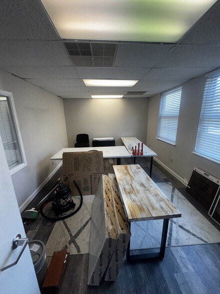 More Photos Of 453 N Lindbergh Blvd, Creve Coeur Office For Sale