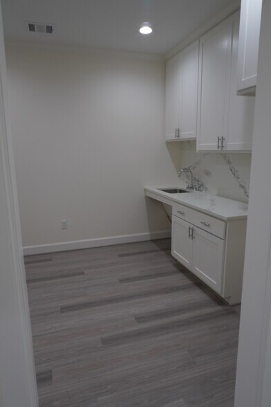 More Photos Of 400 Stonebrook Pky, Frisco Coworking Space