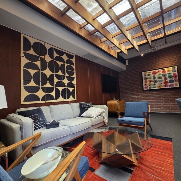 More Photos Of 360-370 Highland Ave, Oakland Office For Lease