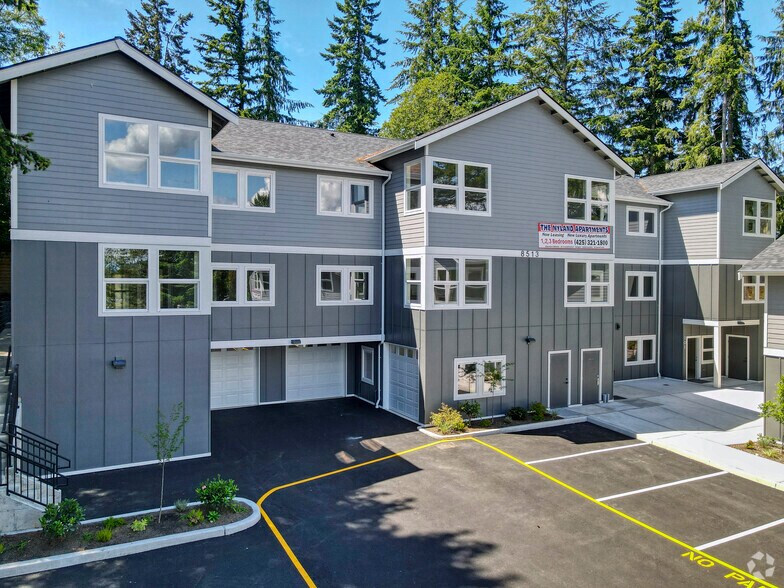 More Photos Of 8509 244th St, Edmonds Apartments For Sale
