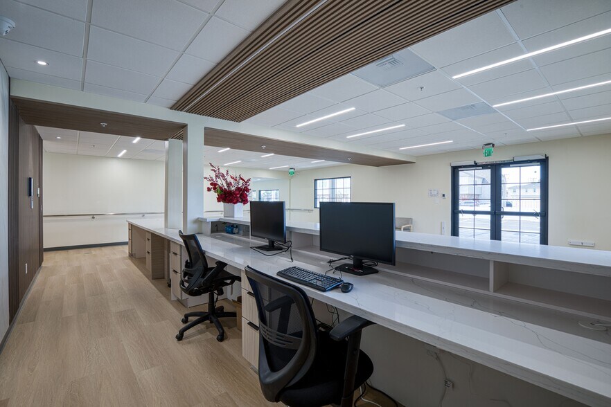 More Photos Of 8291-8295 Westminster Blvd, Westminster Medical For Lease