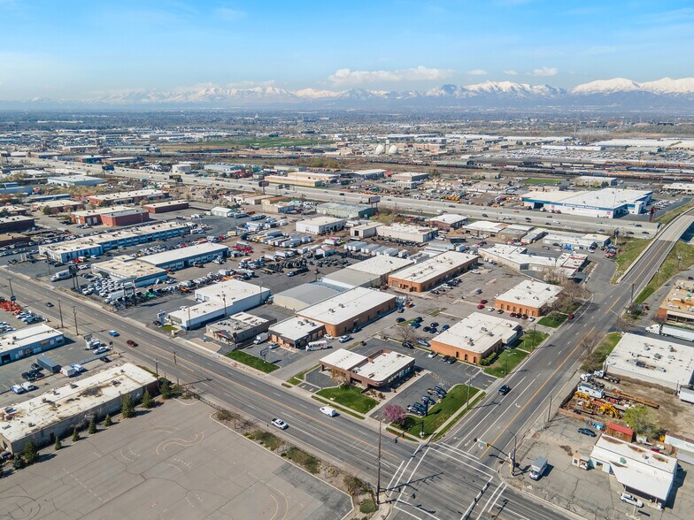 More Photos Of 2714 S 300 W, Salt Lake City Bank For Lease