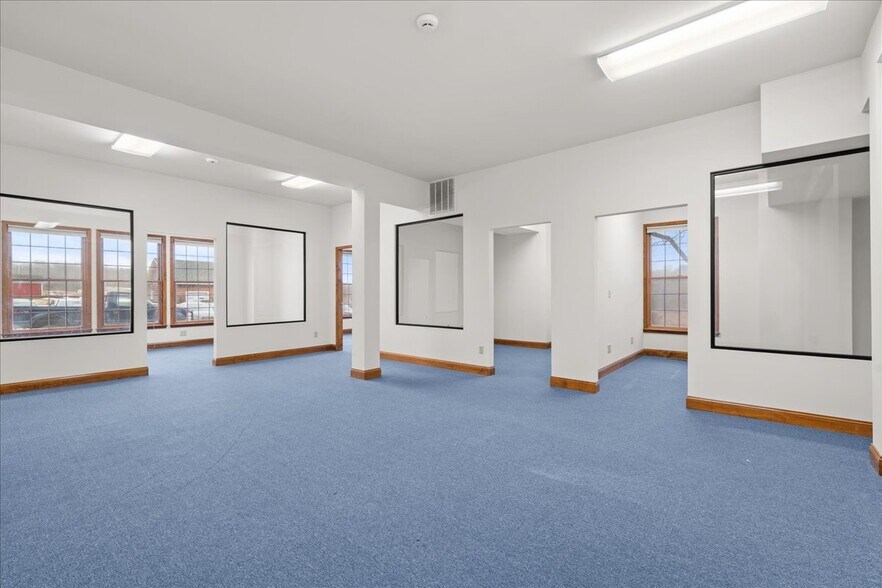 More Photos Of 100 Egbertson Rd, Campbell Hall Loft Creative Space For Lease