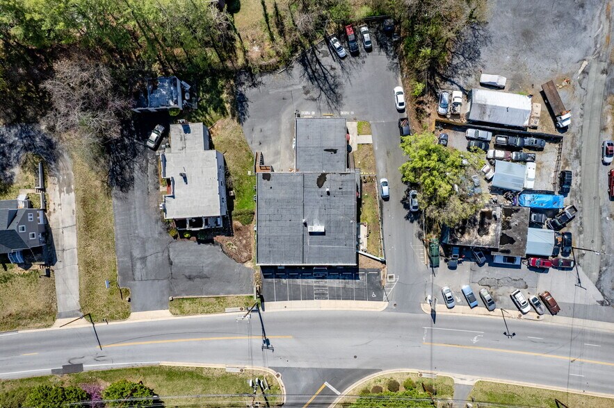 More Photos Of 2501 N Augusta St, Staunton General Retail For Sale