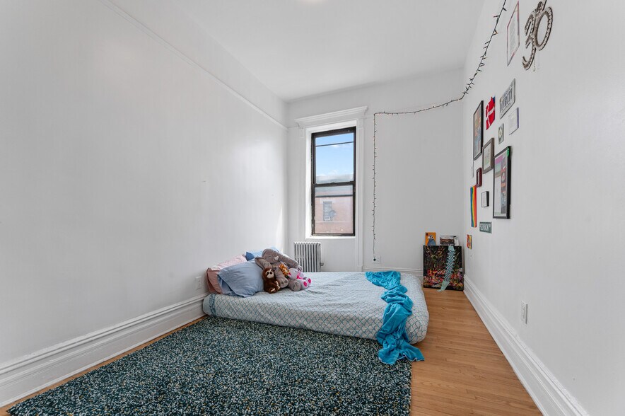 More Photos Of 368 Stratford Rd, Brooklyn Apartments For Sale
