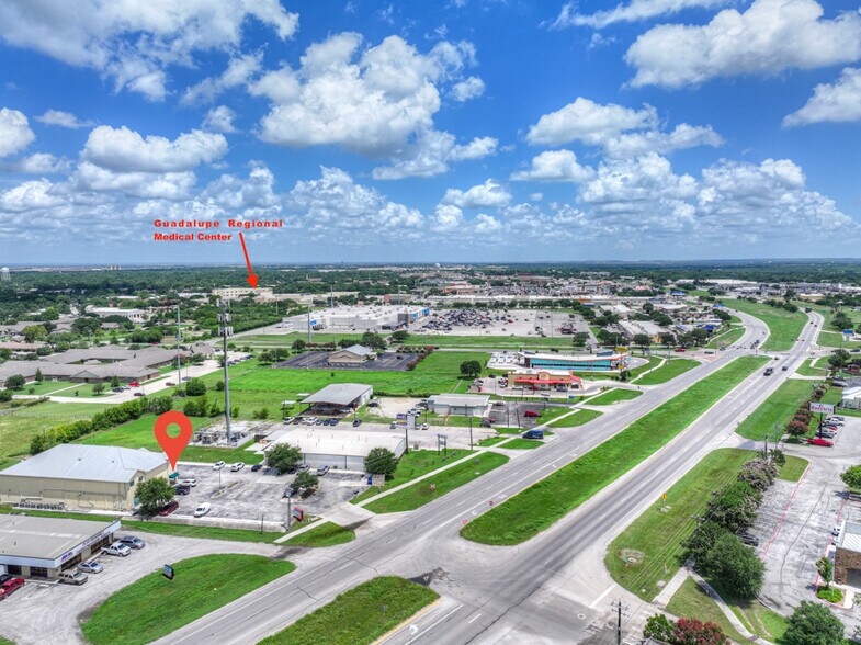 More Photos Of 936 TX-123 Hwy, Seguin Medical For Lease
