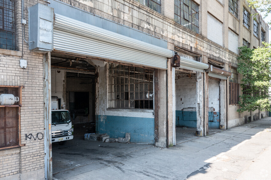 More Photos Of 2-8 Central Ave, East Orange Manufacturing For Sale