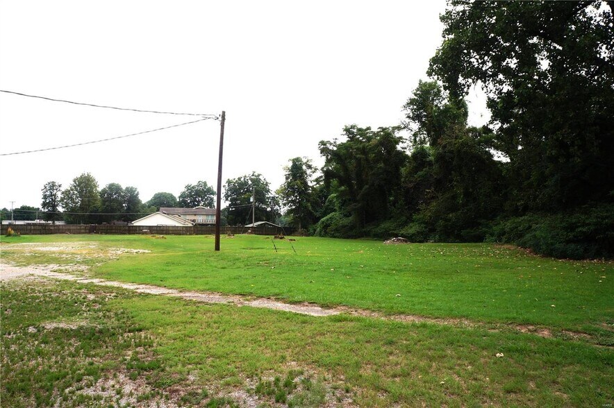 More Photos Of 919 S Jackson St, Kennett Assisted Living For Sale