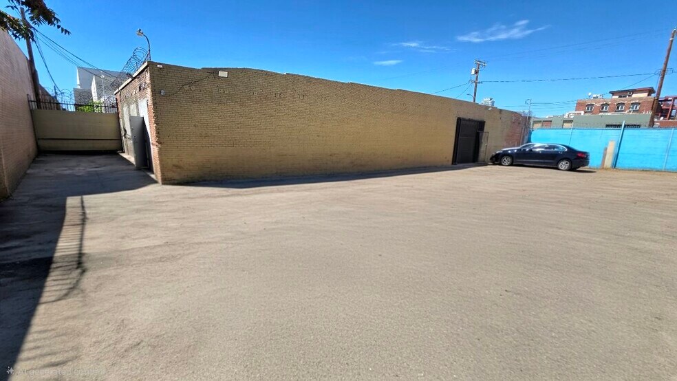 More Photos Of 720 Ceres Ave, Los Angeles Warehouse For Lease