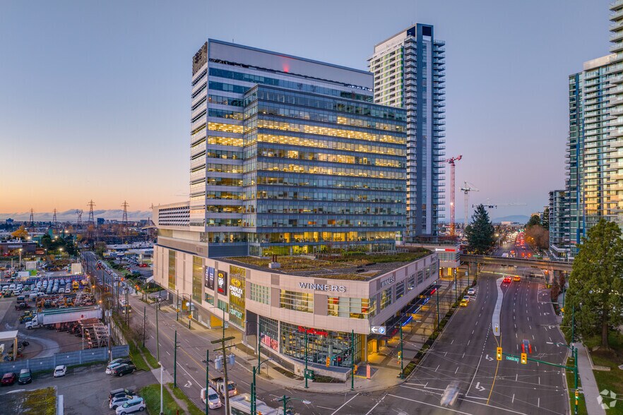 More Photos Of 450 SW Marine Dr, Vancouver Office For Lease