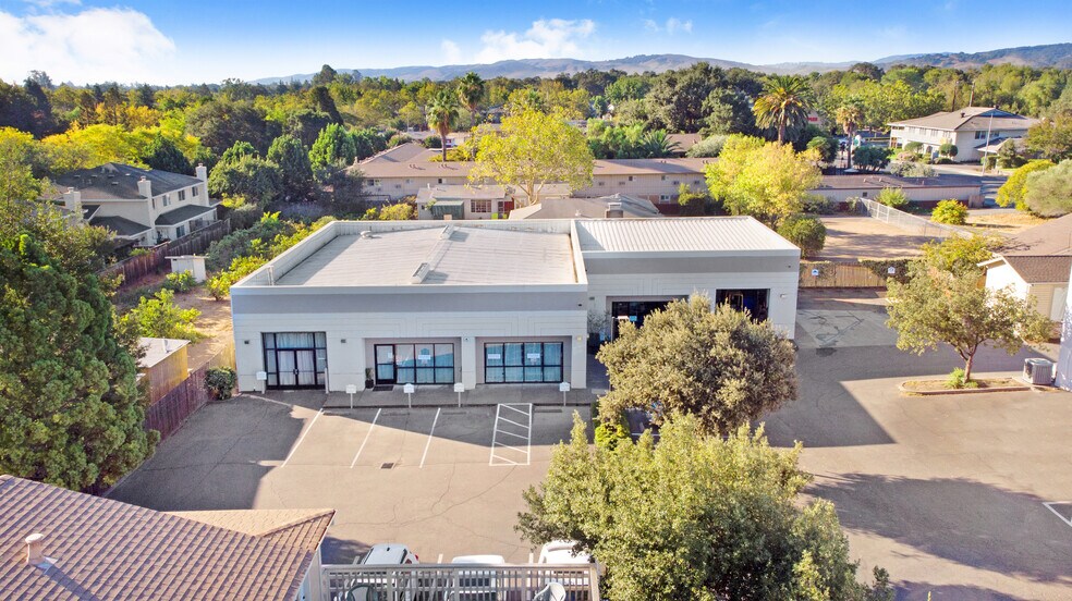 More Photos Of 989 W Spain St, Sonoma Warehouse For Lease