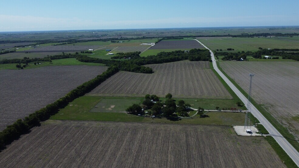 More Photos Of 11001 S State Highway 95, Taylor Land For Sale