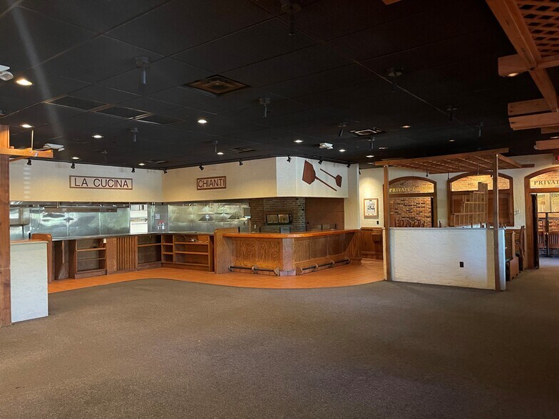 More Photos Of 575 S McCaslin Blvd, Louisville General Retail For Sale